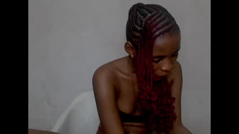 smallsluty online show from July 2026 12:23:01 PM