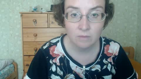 smart_rose online show from May 2026 03:34:02 AM