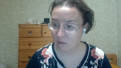 smart_rose online show from May 2026 07:53:02 PM