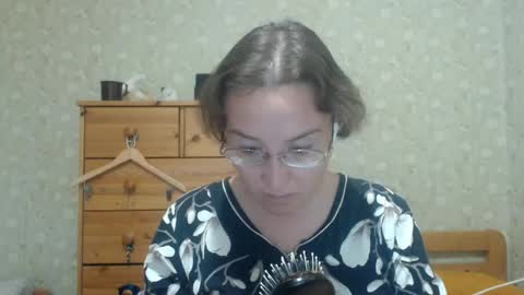 smart_rose online show from May 2026 04:38:01 PM