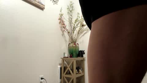 Snapshot of smex_charm chatting on May 2026 06:57:01 PM smex_charm online show from May 2026 06:57:01 PM