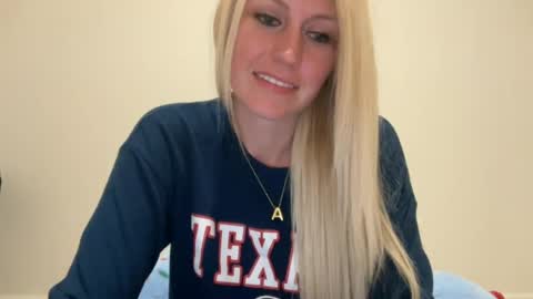 smexxii93 online show from July 2026 09:29:02 PM