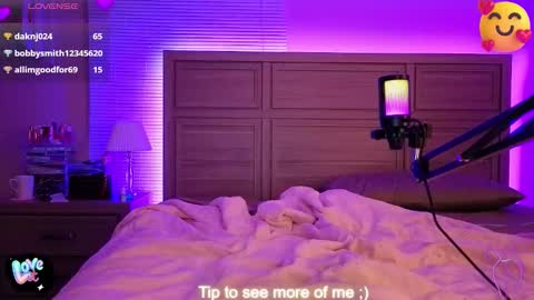 Smexy online show from November 2025 03:52:02 AM