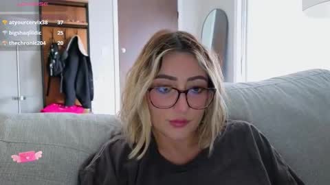 Smexy online show from March 2026 09:20:01 PM