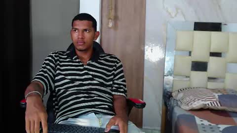 Snapshot of smiith_gonzalez chatting on July 2026 02:34:01 PM SMITH online show from July 2026 02:34:01 PM