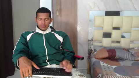 Snapshot of smiith_gonzalez chatting on July 2026 02:59:01 PM SMITH online show from July 2026 02:59:01 PM