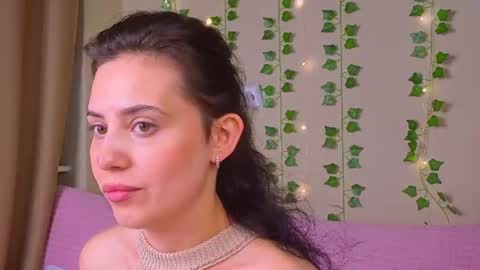 Snapshot of smile_forever_ chatting on July 2026 08:11:01 PM Bella online show from July 2026 08:11:01 PM