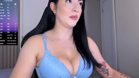 Emily Burns online show from January 2025 01:24:01 PM