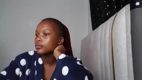 smiley luv1 online show from March 2026 09:10:01 AM