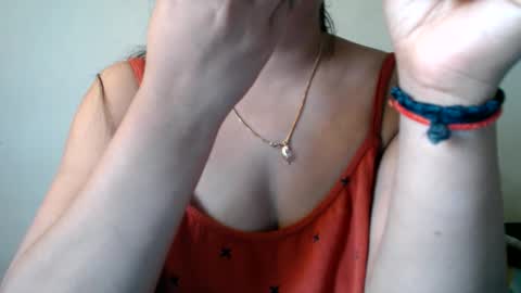 Snapshot of smiley_queen99 chatting on June 2026 09:42:02 AM smiley online show from June 2026 09:42:02 AM
