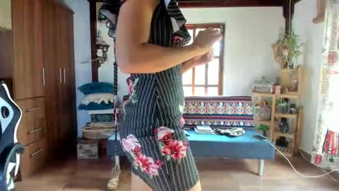 SmilingSalor online show from September 2025 09:14:02 PM