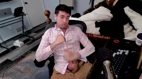 smilingwanker online show from February 2025 07:02:02 PM