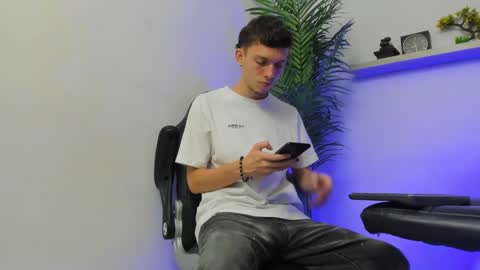 SMIT  online show from December 2024 03:59:01 AM