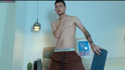 SMIT  online show from October 2025 01:36:02 AM