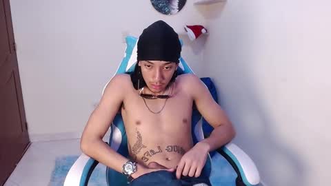 smitt jr online show from January 2026 10:11:02 PM