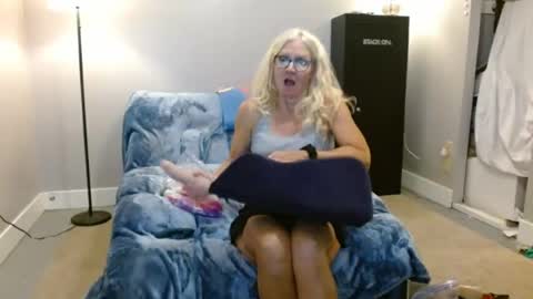 smitheight online show from August 2026 03:52:02 AM