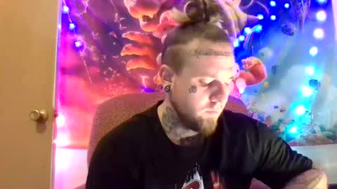 smoke online show from December 2024 02:41:02 AM