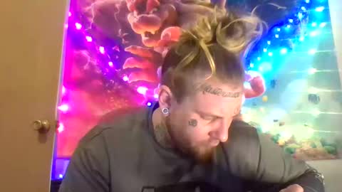 smoke online show from February 2025 11:02:01 PM