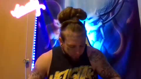 smoke online show from March 2026 02:04:01 AM