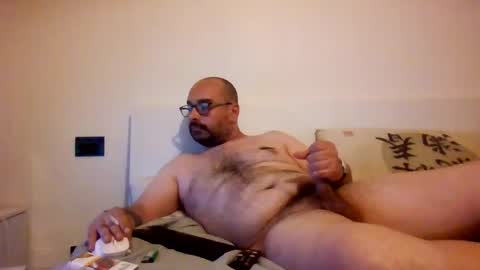smoker985 online show from July 2026 04:23:01 PM