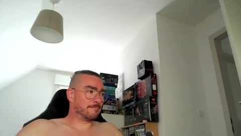 AllDayIDream online show from July 2026 01:18:02 PM