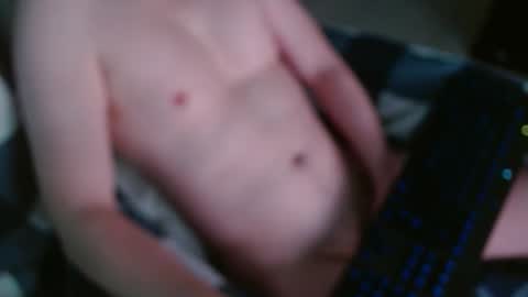 Snapshot of smoothuncut888 chatting on November 2025 07:41:02 PM smoothuncut888 online show from November 2025 07:41:02 PM