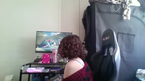 Snapshot of smoothvodka chatting on April 2026 07:07:02 PM Bambi--Vodka online show from April 2026 07:07:02 PM