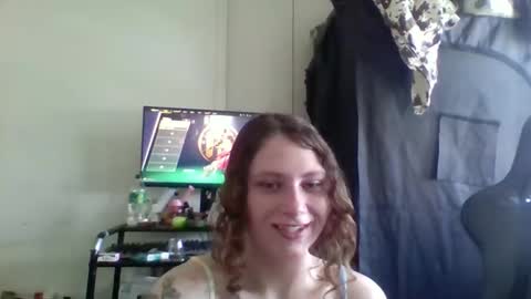 Snapshot of smoothvodka chatting on May 2026 04:13:01 PM Bambi--Vodka online show from May 2026 04:13:01 PM