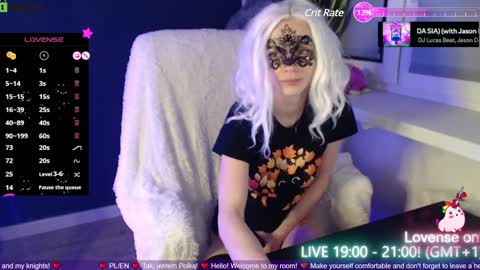 Snapshot of smuffin_x chatting on December 2024 06:48:01 PM Strawberry Muffin online show from December 2024 06:48:01 PM