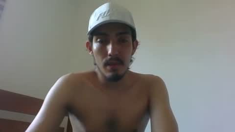 snackontime19 online show from January 2025 04:40:01 PM