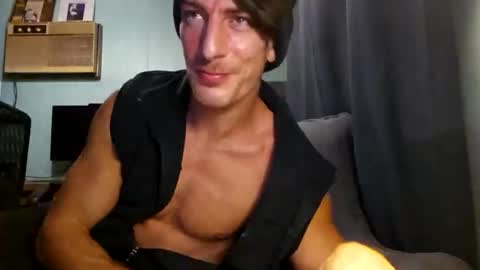 Snapshot of snackyyyy chatting on February 2026 01:26:02 AM Snackyyyy online show from February 2026 01:26:02 AM