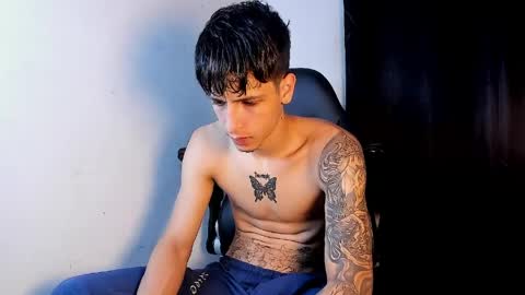 snakebutterfly online show from March 2026 07:19:02 AM