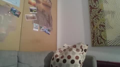 sneakerboy18 online show from February 2026 10:25:01 AM