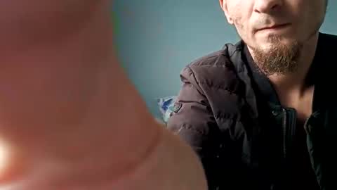 Sneakylildevils online show from April 2026 07:30:02 AM