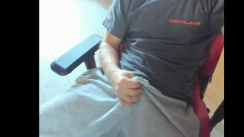 Snapshot of snip1977 chatting on September 2025 10:49:02 AM snip1977 online show from September 2025 10:49:02 AM