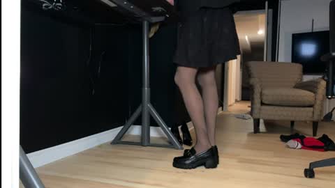 MISS SISSY CHERI online show from July 2026 12:51:01 PM