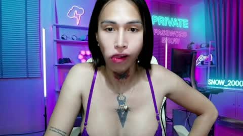 snow_2000 online show from May 2026 09:49:02 AM