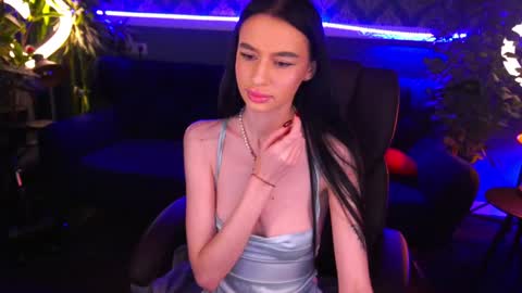 Snapshot of snow_whiteeex chatting on January 2025 02:28:02 PM snow_whiteeex online show from January 2025 02:28:02 PM