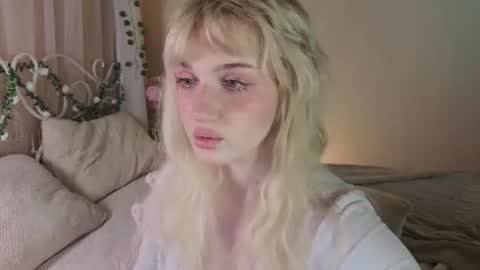 Ellie online show from July 2026 05:24:01 AM
