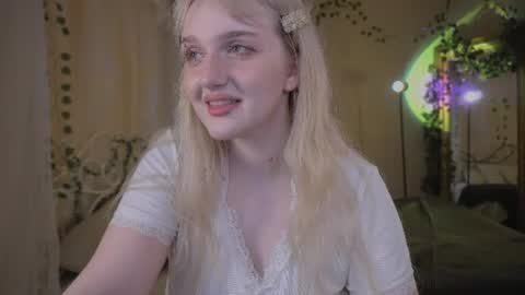 Ellie online show from July 2026 05:38:01 AM