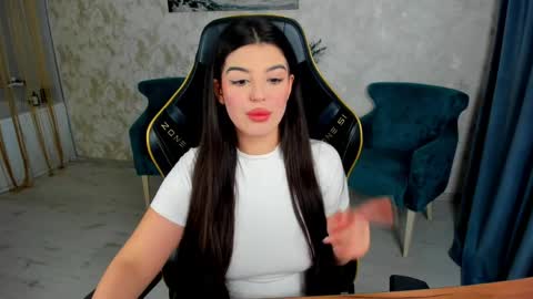 snowingwinter online show from April 2026 11:36:02 AM