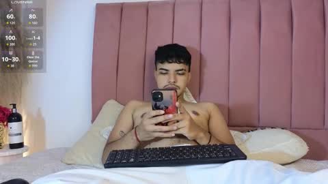 Snow online show from October 2025 05:39:02 AM