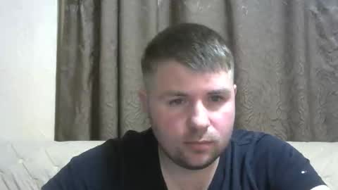 Snapshot of snowyqred chatting on November 2025 07:21:01 PM Arthur online show from November 2025 07:21:01 PM