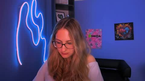 so_hot_rosalie online show from April 2026 07:36:01 PM