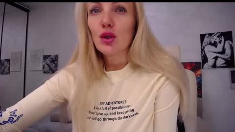 Monna online show from January 2025 02:46:01 PM