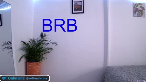 Snapshot of soffi_rousel_ chatting on December 2024 08:18:01 PM soffi_rousel_ online show from December 2024 08:18:01 PM