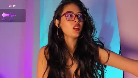 Snapshot of soffi_sweet1 chatting on September 2025 09:02:01 AM Danna online show from September 2025 09:02:01 AM