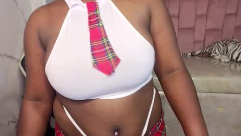 soffia_b online show from October 2025 03:06:02 AM