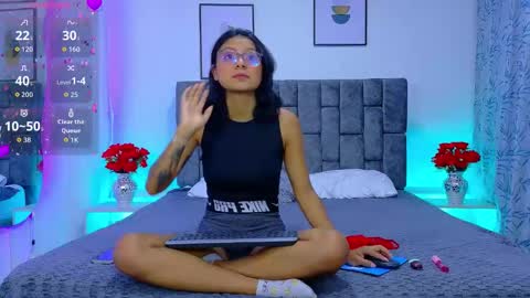 SOFFI AND CHISTOPHER online show from March 2026 11:59:02 AM