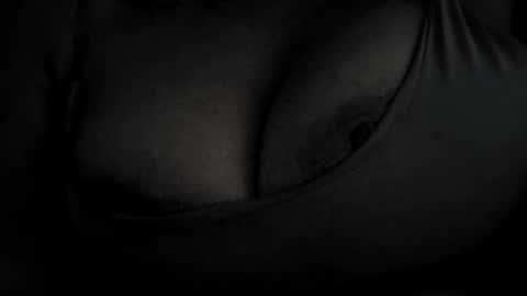 Soffy Moore online show from January 2026 11:26:01 AM